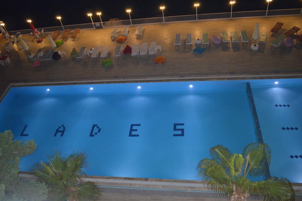 Lades Hotel Silifke Exterior foto